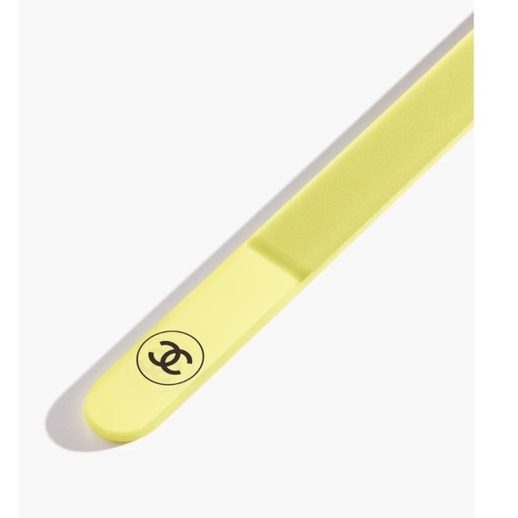 CHANEL Limited Edition Nail File Color Ovni - Picture 2 of 2